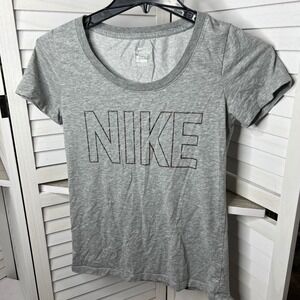 Nike Dri-Fit Women's Gray Short Sleeve T-shirt Glitter Logo Swoosh On Back Sz XS